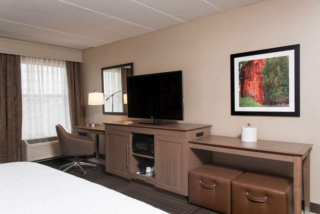 Hampton Inn Charlotte University Place Zimmer foto