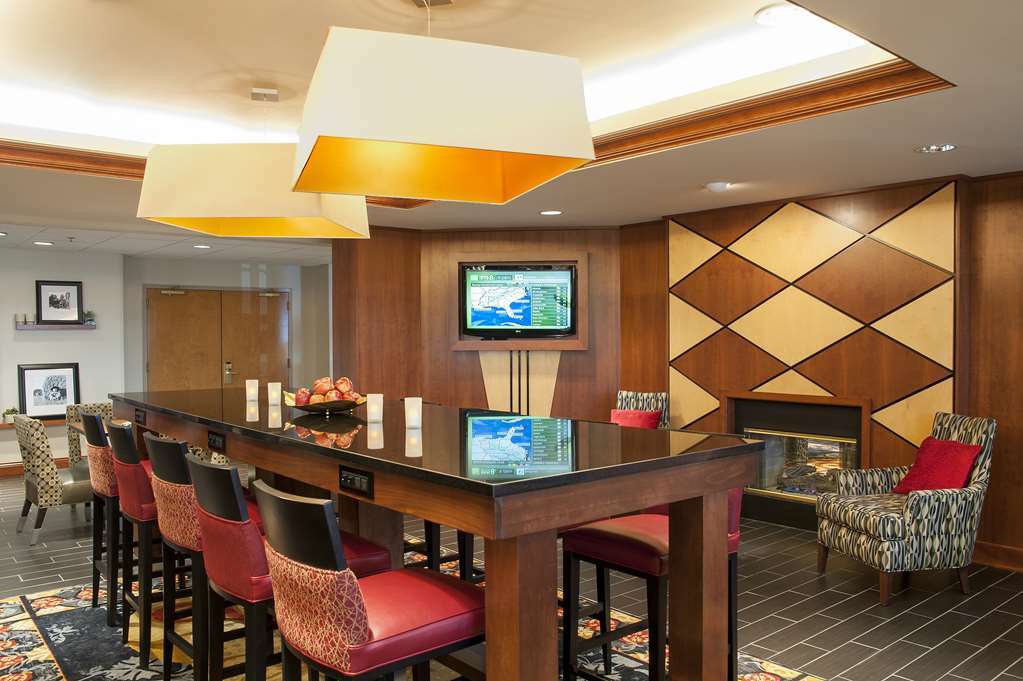 Hampton Inn Charlotte University Place Restaurant foto